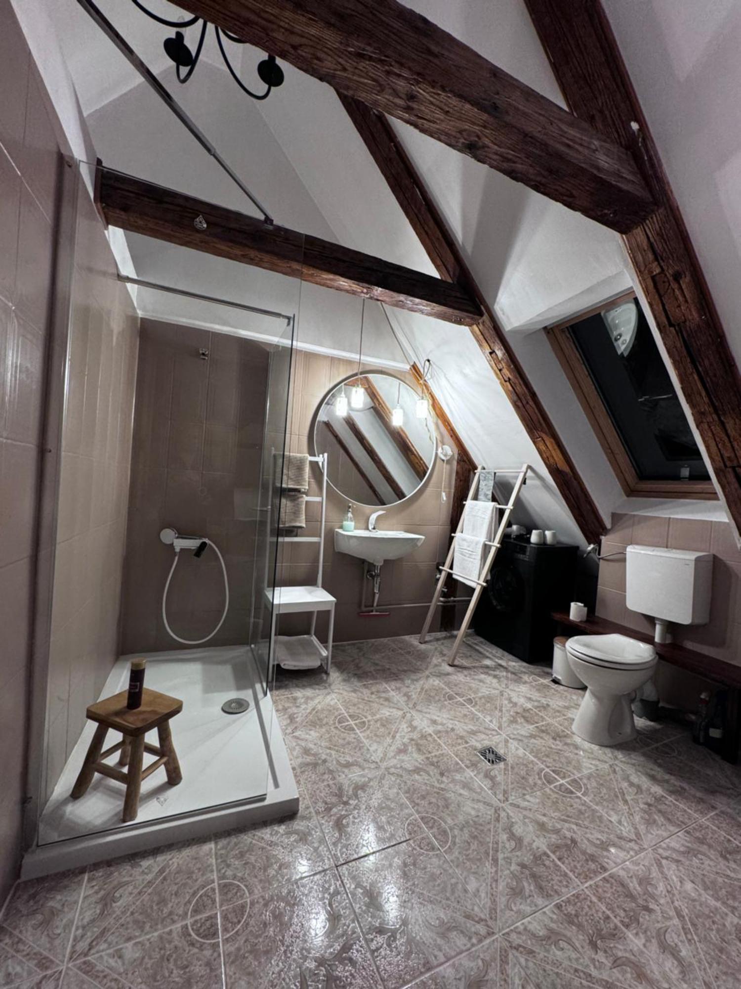 شقة Belle Vista Loft براشوف المظهر الخارجي الصورة